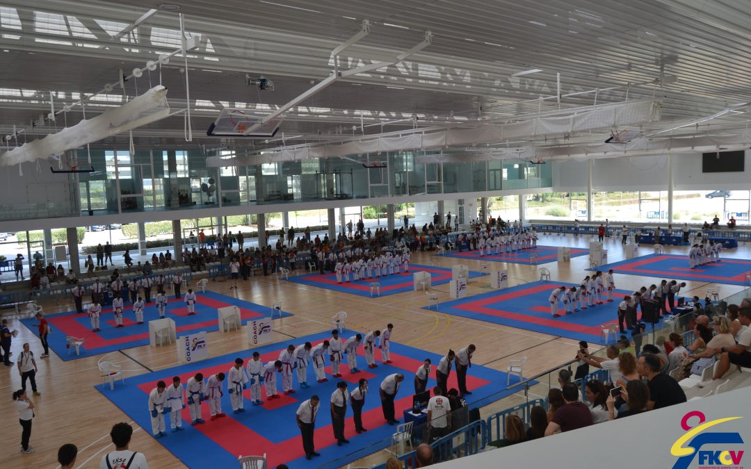 El karate valenciano otorga 130 medallas en el inicio de la Liga Autonómica Cadete, Junior y Sub 21