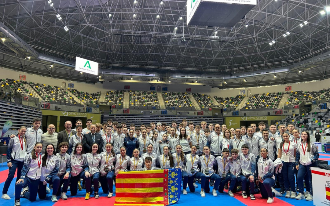 El karate valenciano consigue 21 medallas en el Campeonato de España Cadete, Junior y Sub21