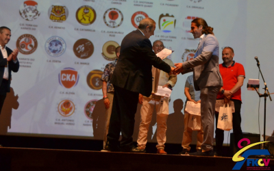 Club Karate Orihuela, reconocimiento a sus más de 100 licencias en la XXII Gala de Premios de la Federación