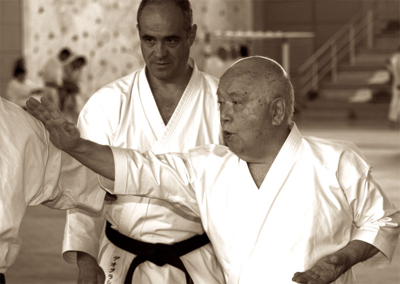 Aspectos que fortalecen la enseñanza de un instructor de karate